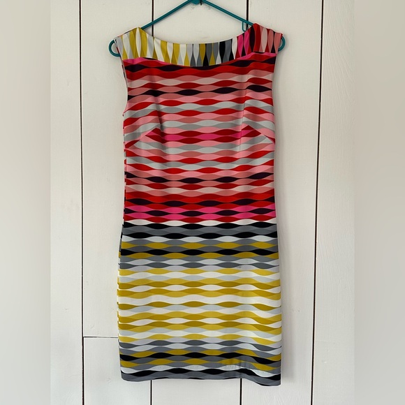 Trina Turk Mod Sheath Dress Sz 2 Multicolor Op Art Retro 60s - Picture 3 of 11